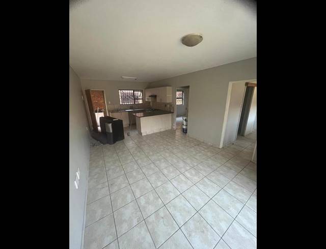 2 BEDROOM HOUSE FOR SALE IN WITFIELD